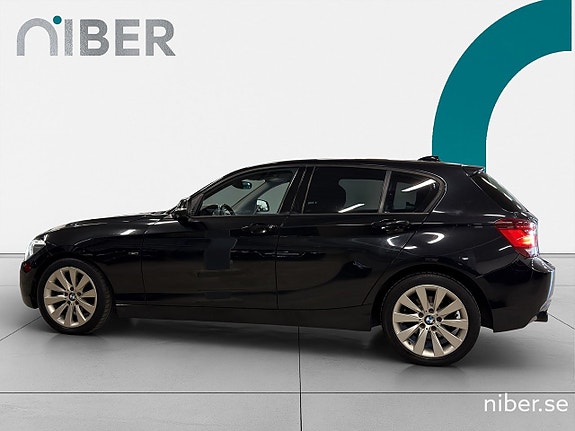 BMW 118d 4 of 5