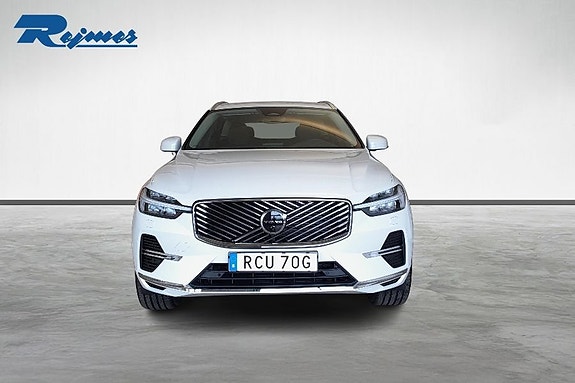 Volvo XC60 5 of 24