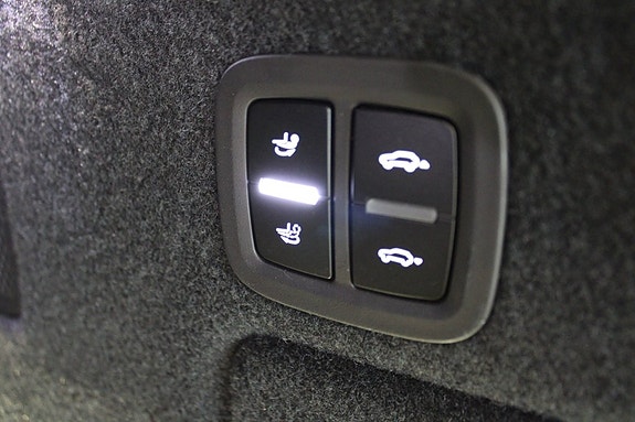 Porsche Cayenne 19 of 19
