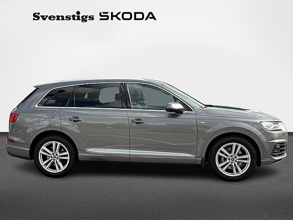 Audi Q7 5 of 5
