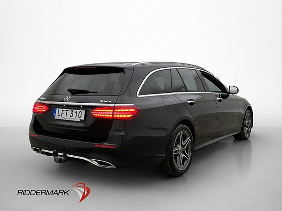 Mercedes-Benz E300 8 of 30