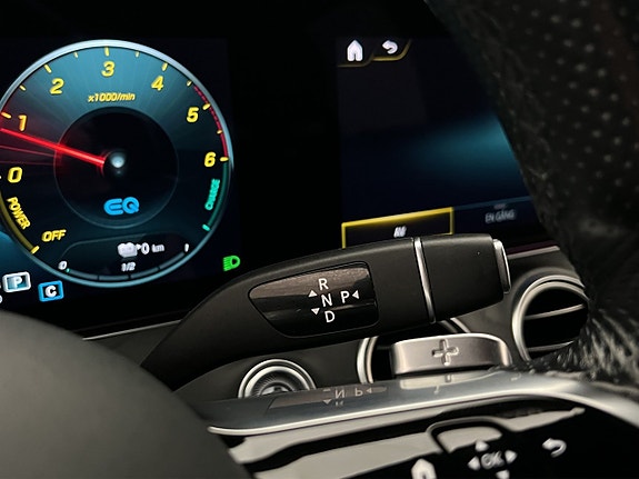Mercedes-Benz E300 20 of 30