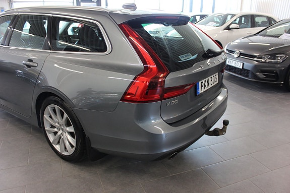 Volvo V90 15 of 19