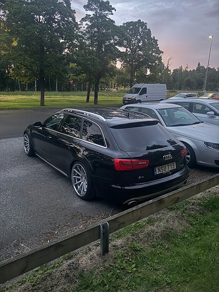 Audi A6 allroad 2 of 5