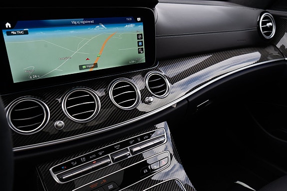 Mercedes-Benz E63 16 of 30