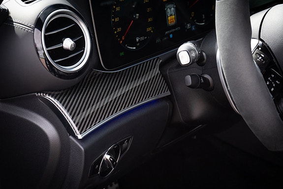 Mercedes-Benz E63 22 of 30