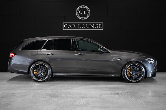 Mercedes-Benz E63 2 of 5
