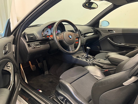 BMW M3 4 of 5