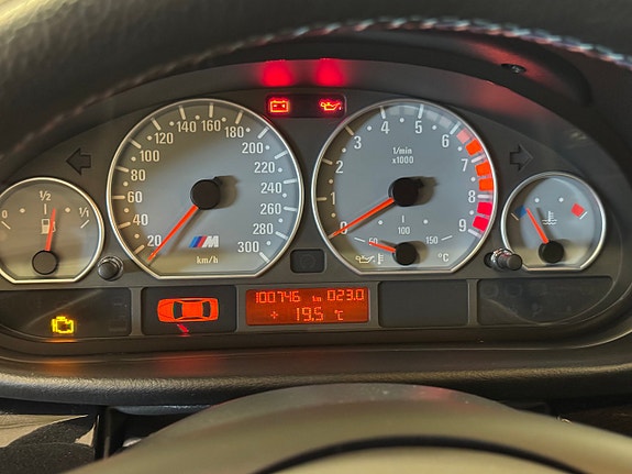 BMW M3 9 of 23