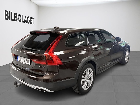 Volvo V90 Cross Country 4 of 5
