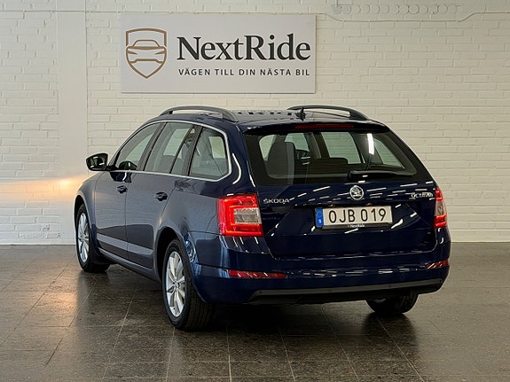 Skoda Octavia 3 of 5