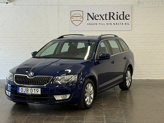 Skoda Octavia 2 of 5