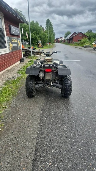 Arctic Cat 500 4x4 3 of 5