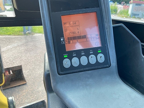 Yanmar SV 22 8 of 11