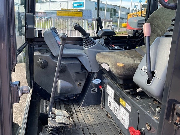 Yanmar SV 22 7 of 11