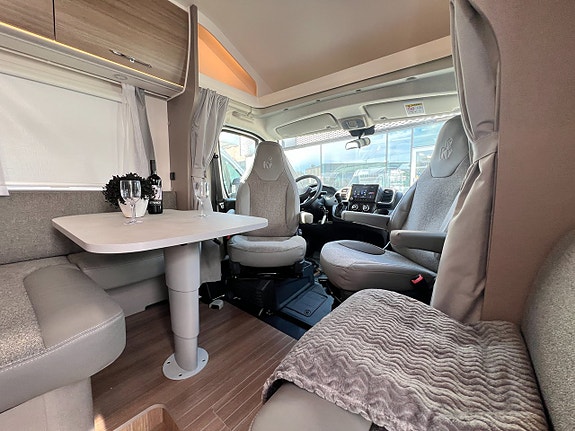 Etrusco T7400 SB / 140 hk / Aut / Lithium / Solcell / Duo Control Gasol 10 of 30