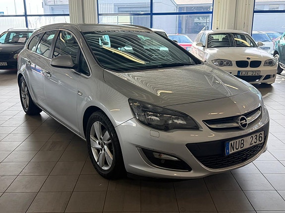 Opel Astra 4 of 5