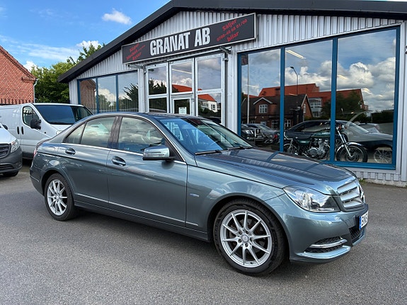 Mercedes-Benz C200