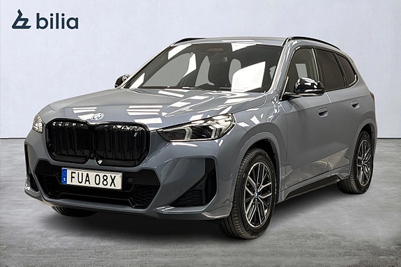 BMW X1 3 of 5