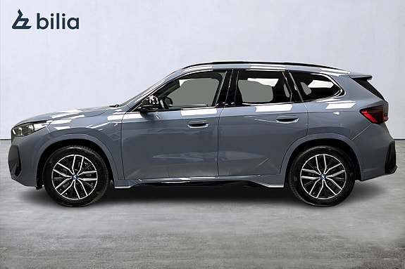 BMW X1 4 of 5