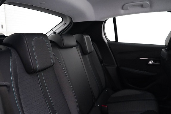 Peugeot 208 16 of 22