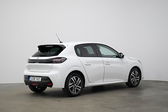 Peugeot 208 19 of 22