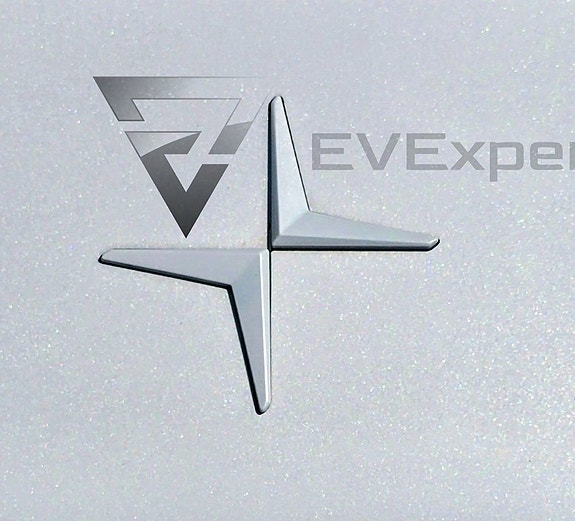 Polestar 4 9 of 30