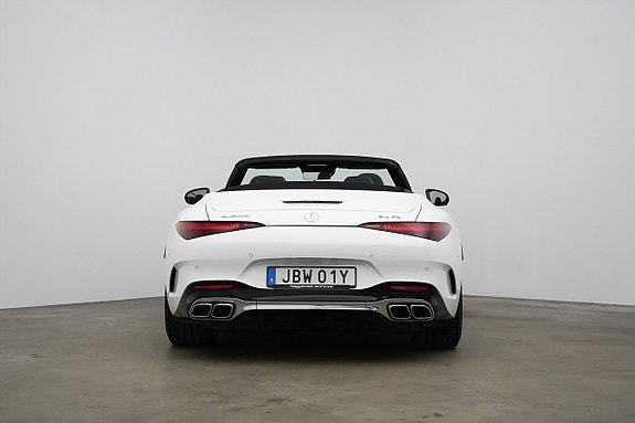 Mercedes-Benz AMG GT Coupe 26 of 30
