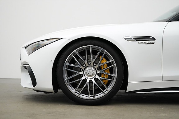 Mercedes-Benz AMG GT Coupe 2 of 5