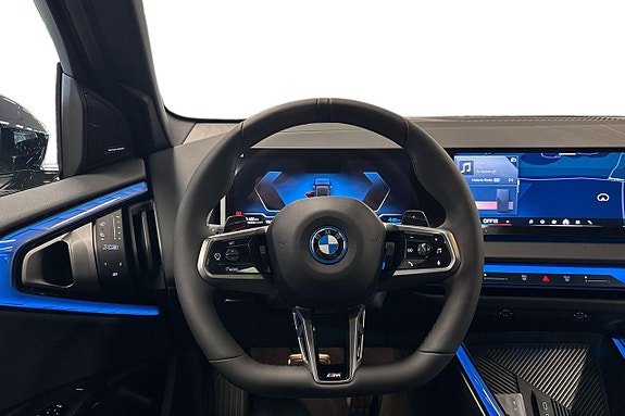 BMW X3 9 of 17