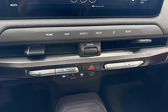 Kia EV3 13 of 15