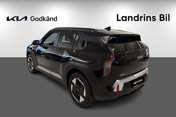 Kia EV3 6 of 15