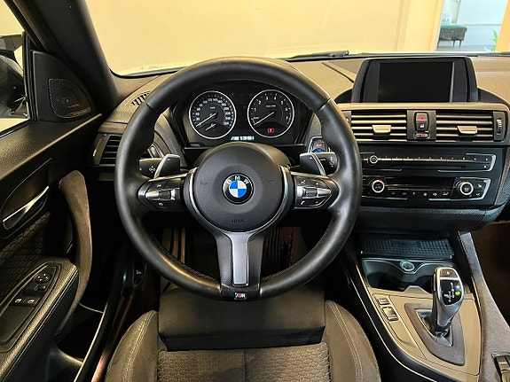 BMW M135i 8 of 24