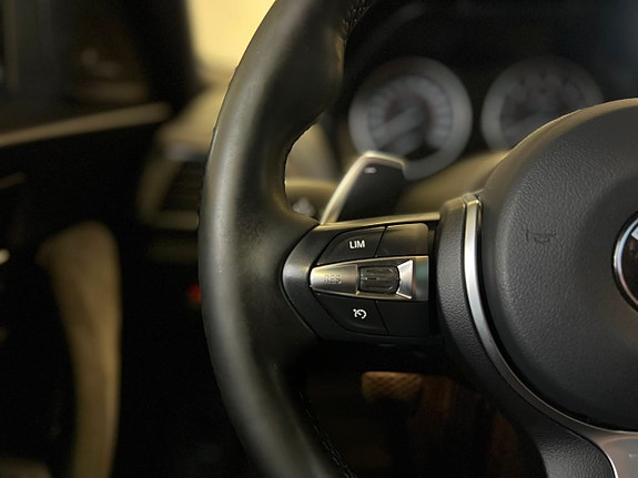 BMW M135i 9 of 24