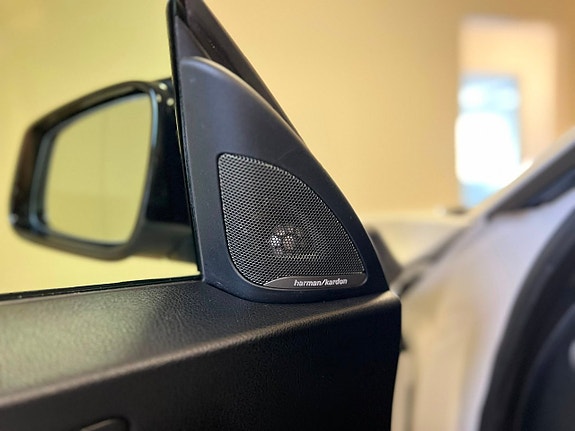 BMW M135i 6 of 24