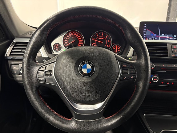 BMW 320d 22 of 30
