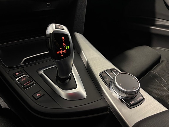 BMW 320d 28 of 30