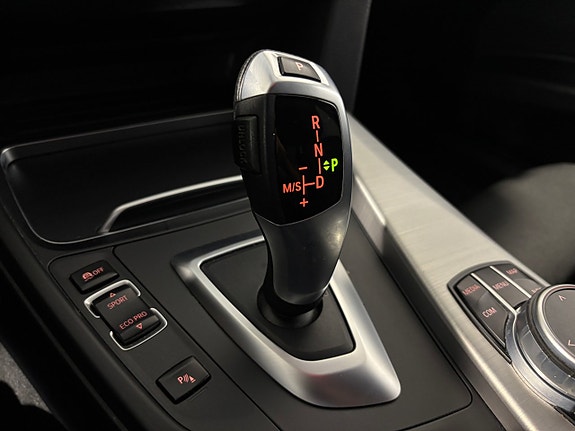 BMW 320d 29 of 30