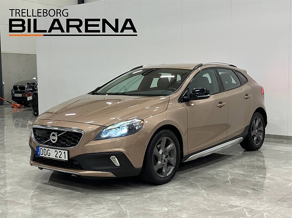 Volvo V40 Cross Country 4 of 5