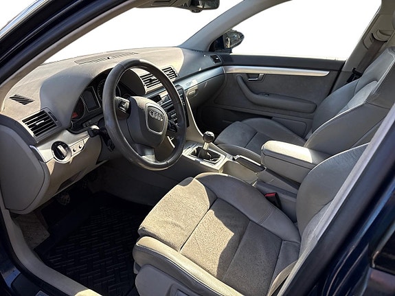 Audi A4 17 of 22