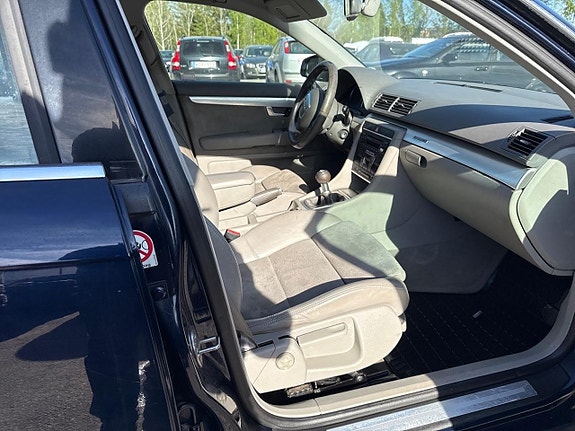 Audi A4 15 of 22