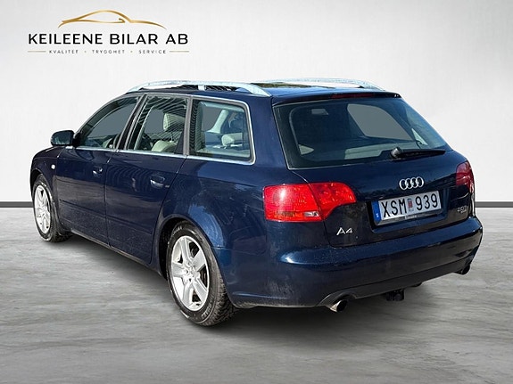 Audi A4 9 of 22