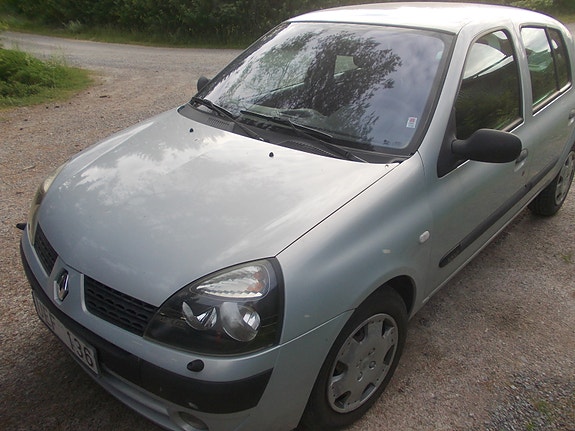 Renault Clio 3 of 5