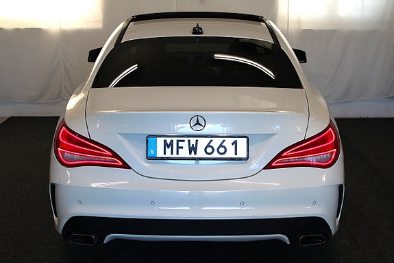 Mercedes-Benz CLA200 6 of 25