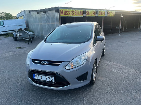 Ford C-Max 23 of 30