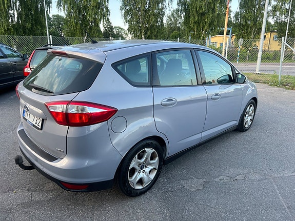 Ford C-Max 5 of 5