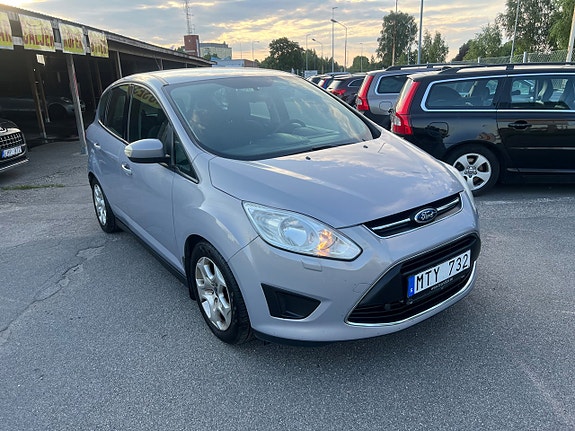 Ford C-Max 2 of 5