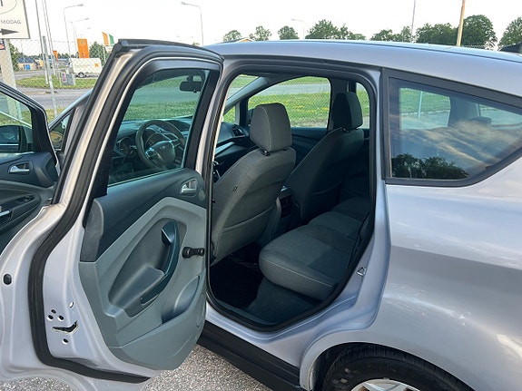Ford C-Max 20 of 30