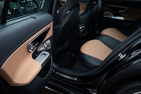 Mercedes-Benz E53 15 of 30