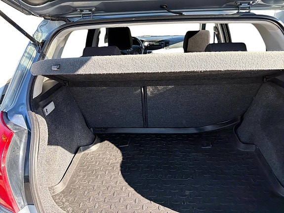 Toyota Corolla 18 of 22
